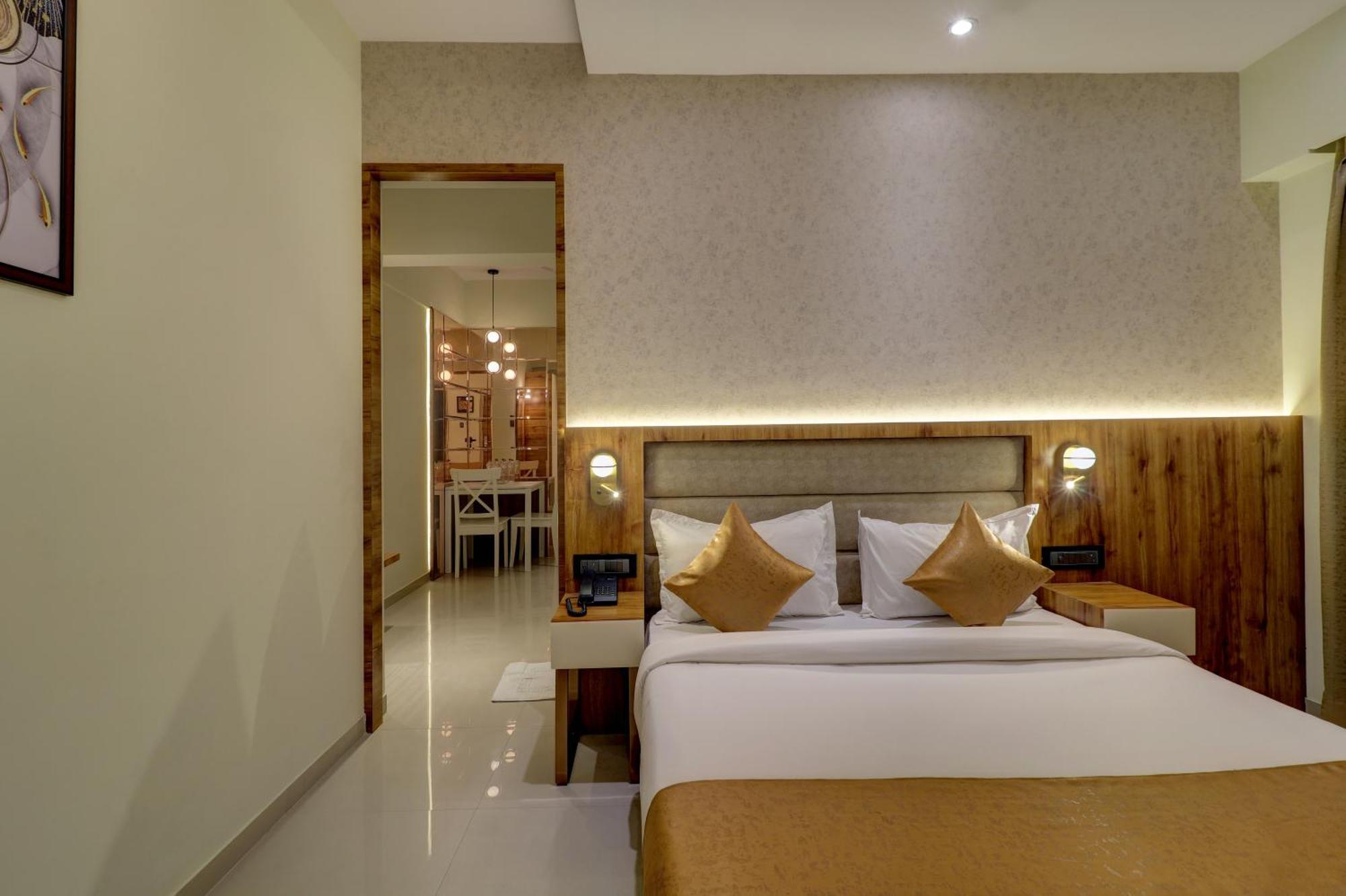 Home2 Studio Apartments Mumbai Exteriör bild